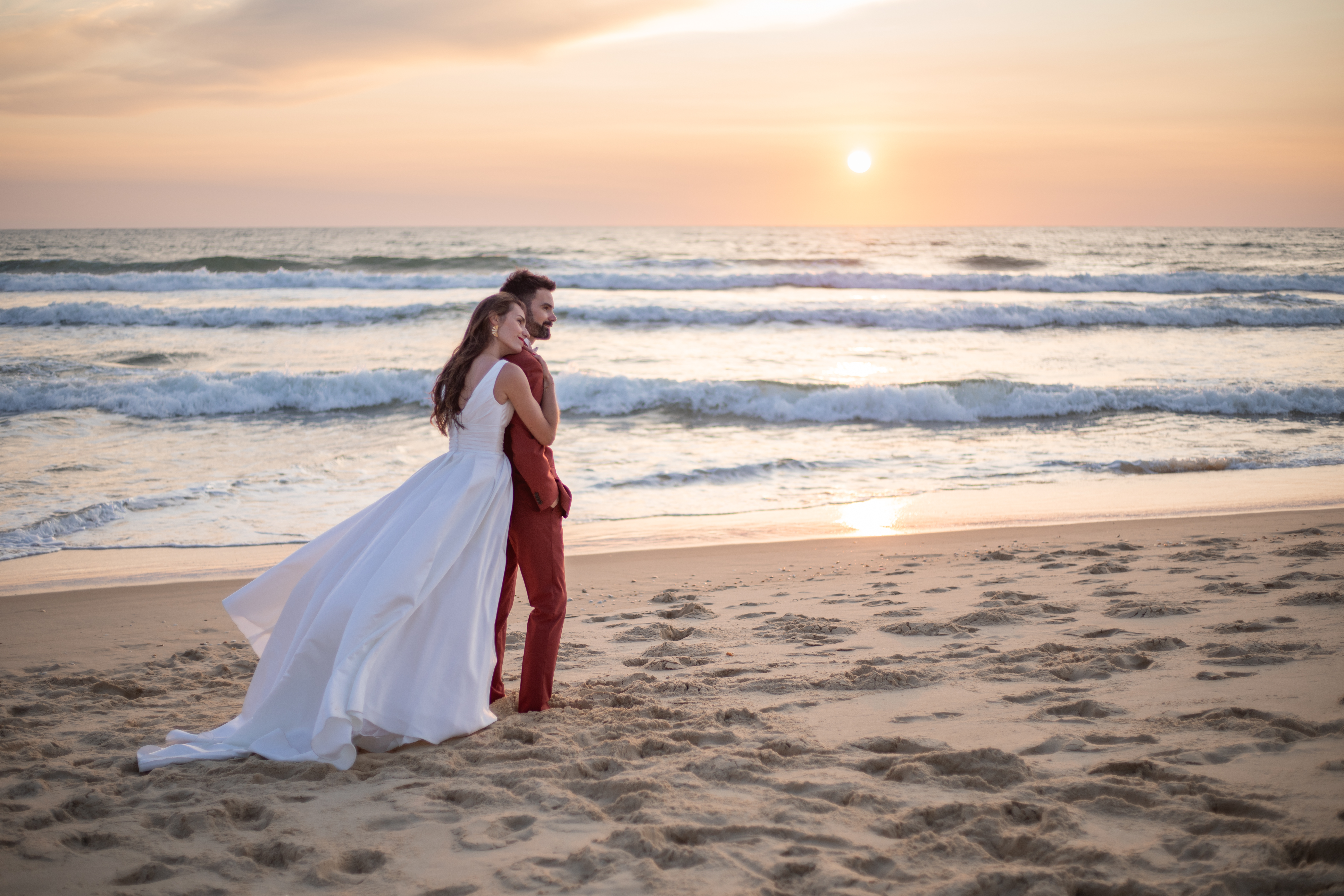 coucher de soleil photo couple